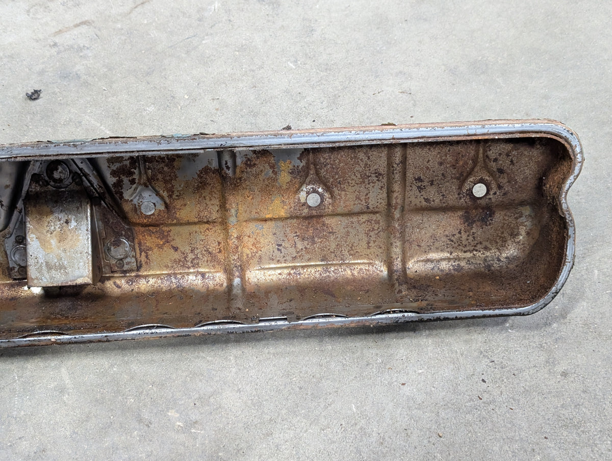 Valve Cover IH International 690339C3 USED
