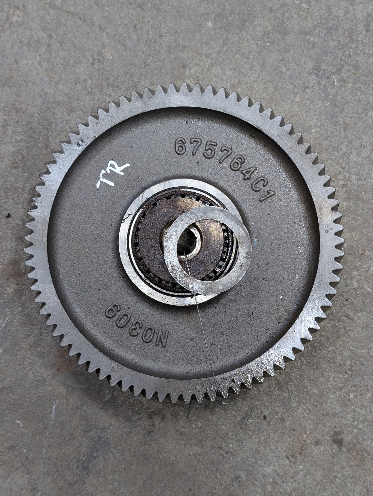 Idler Gear IH International 675764C1 USED