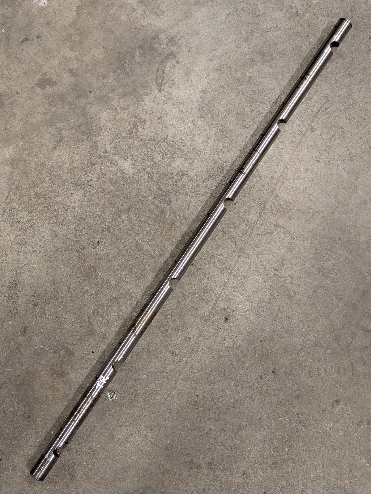 Rocker Arm Shaft IH International 675660C92 USED