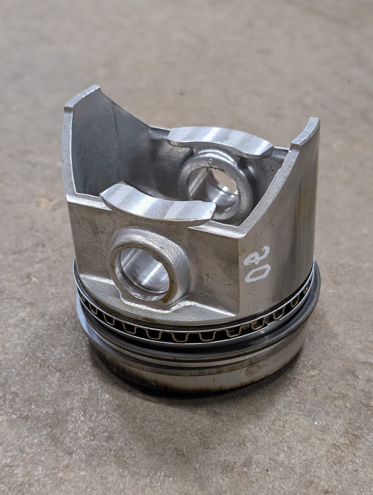 Piston IH International 382064R91 USED