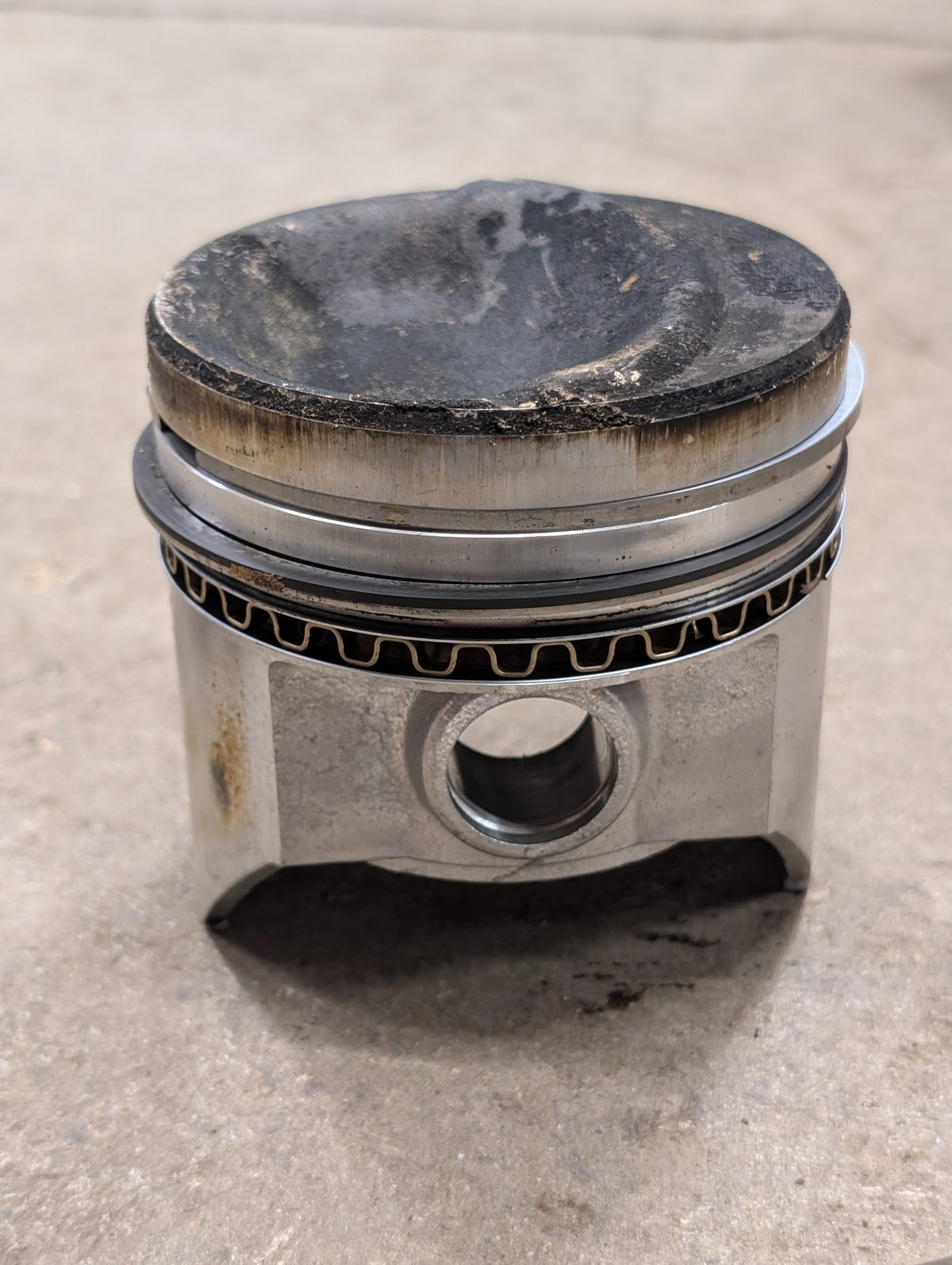 Piston IH International 382064R91 USED