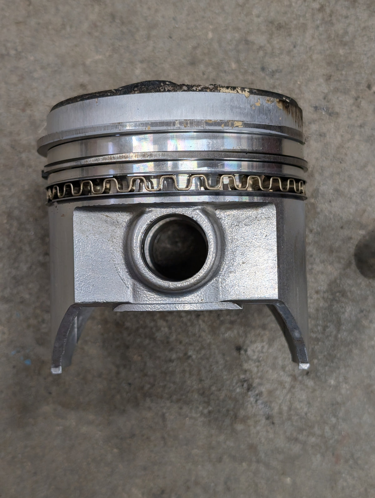 Piston IH International 382064R91 USED