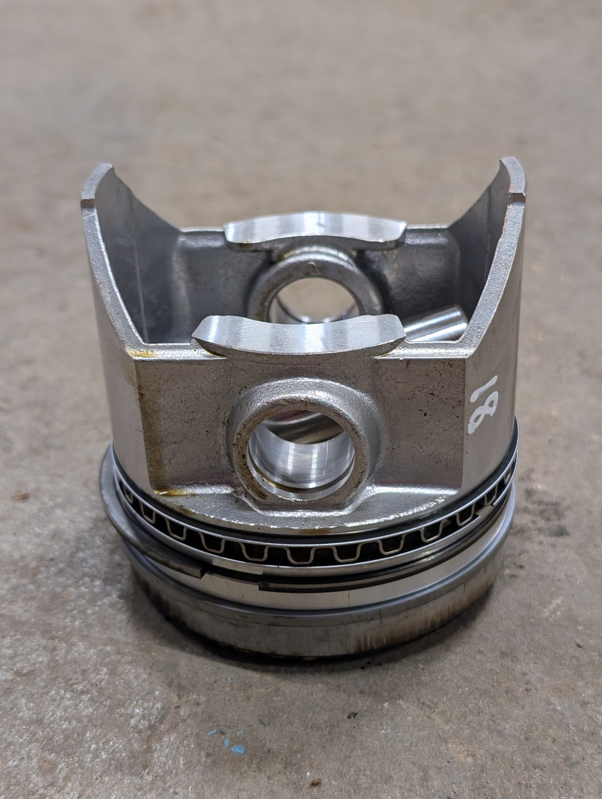 Piston IH International 382064R91 USED
