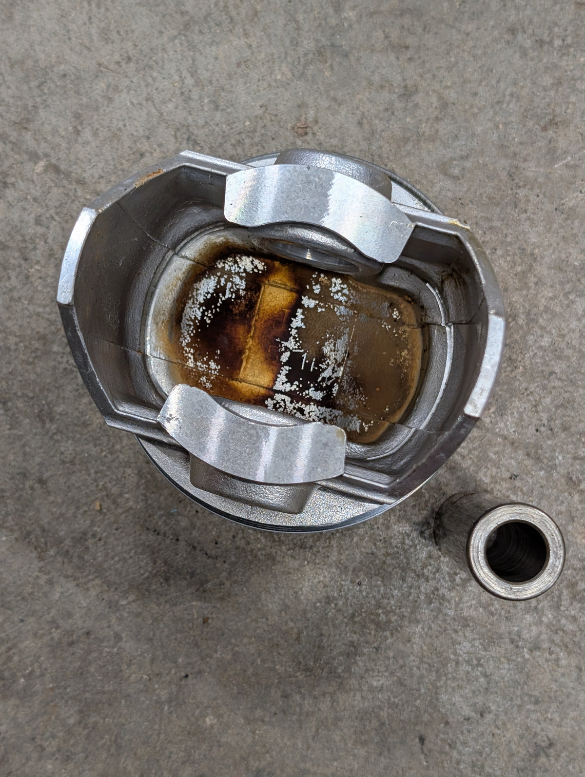 Piston IH International 382064R91 USED