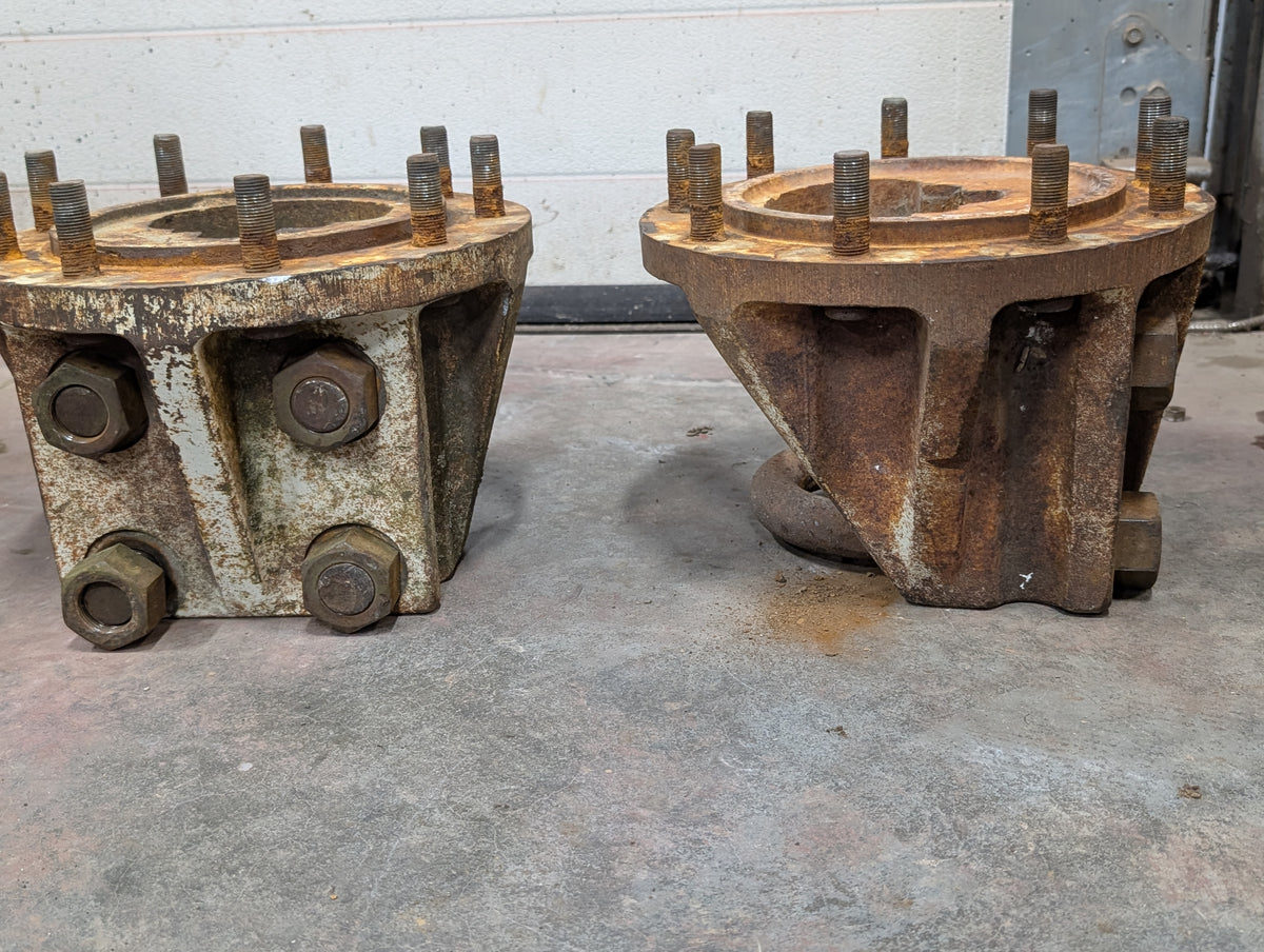 M&W Dual Hubs
