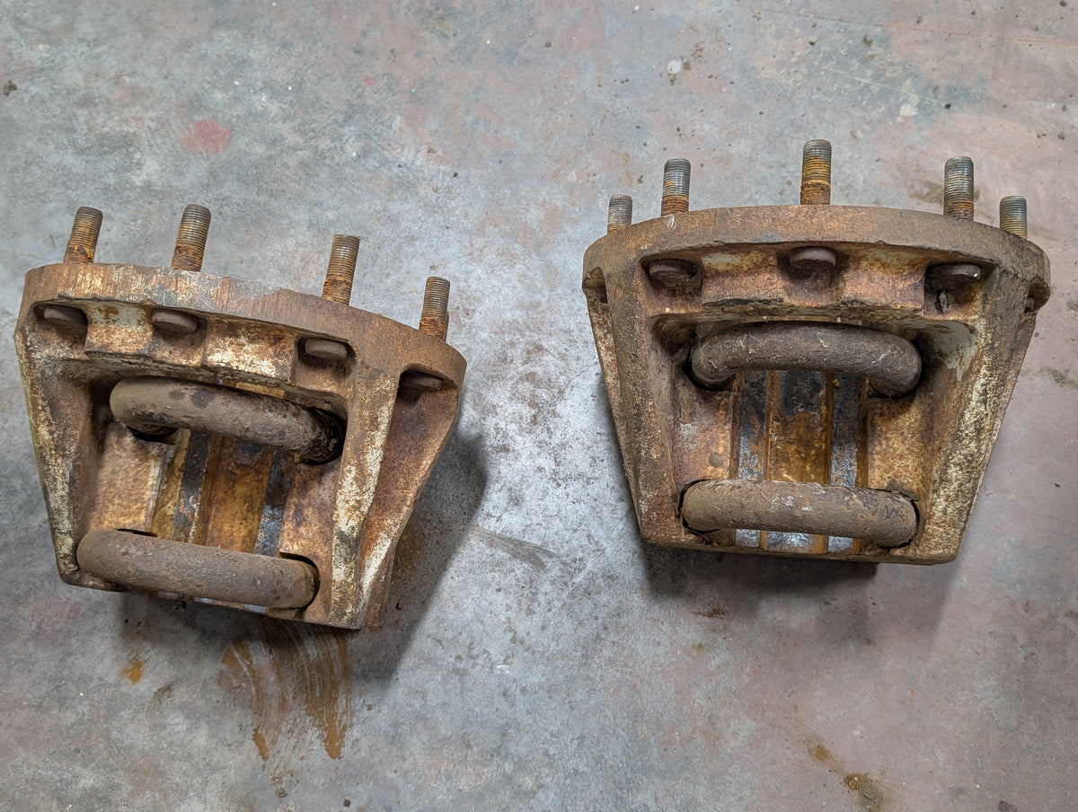 M&W Dual Hubs