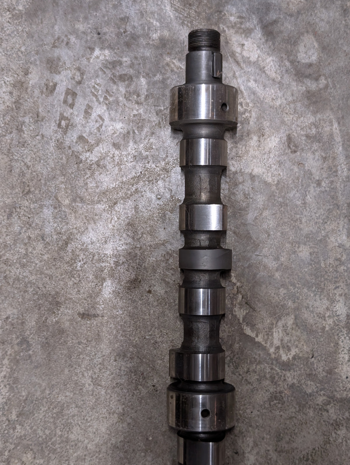 Camshaft IH International 367229R1 REFURBISHED