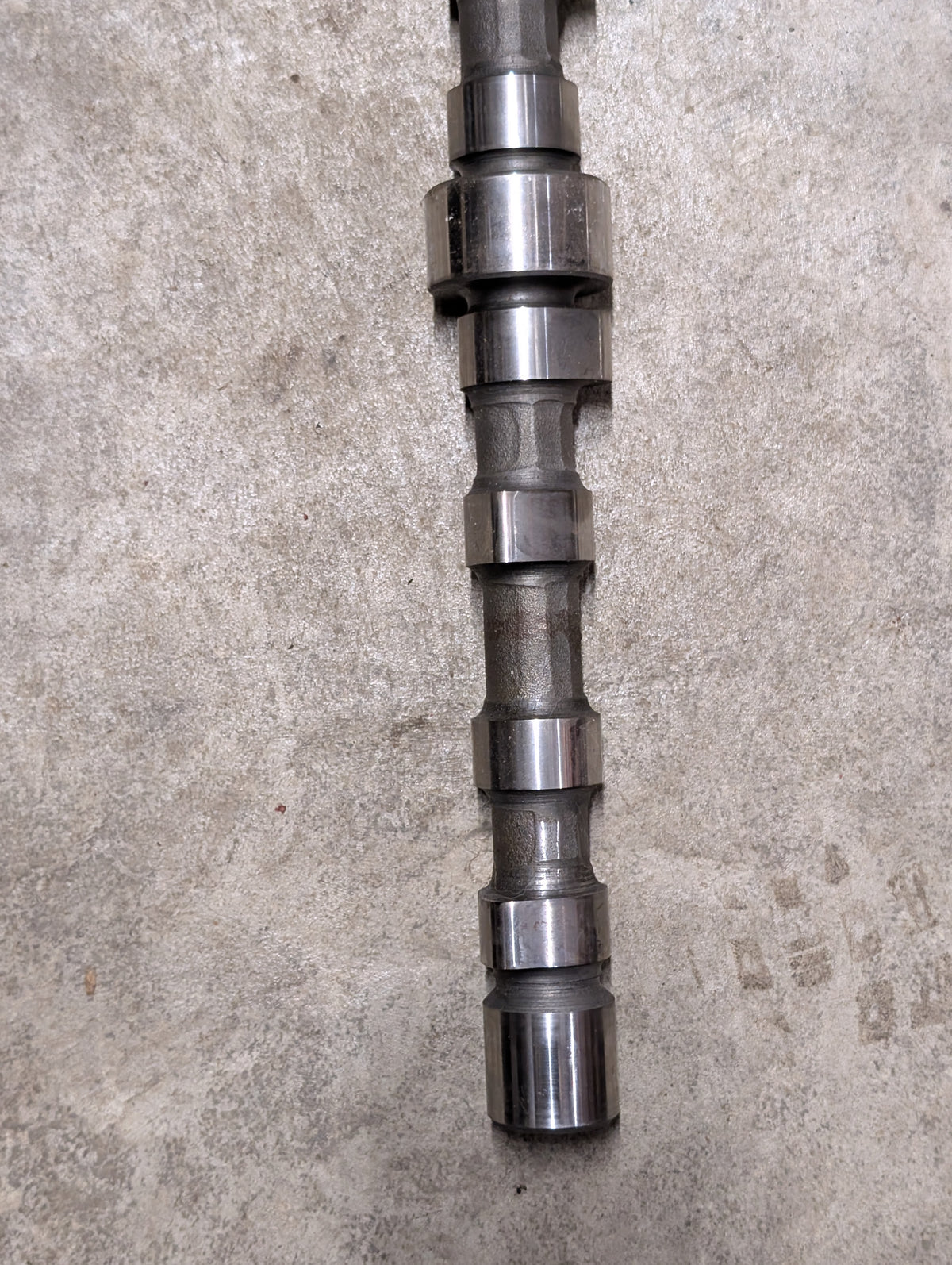 Camshaft IH International 367229R1 REFURBISHED