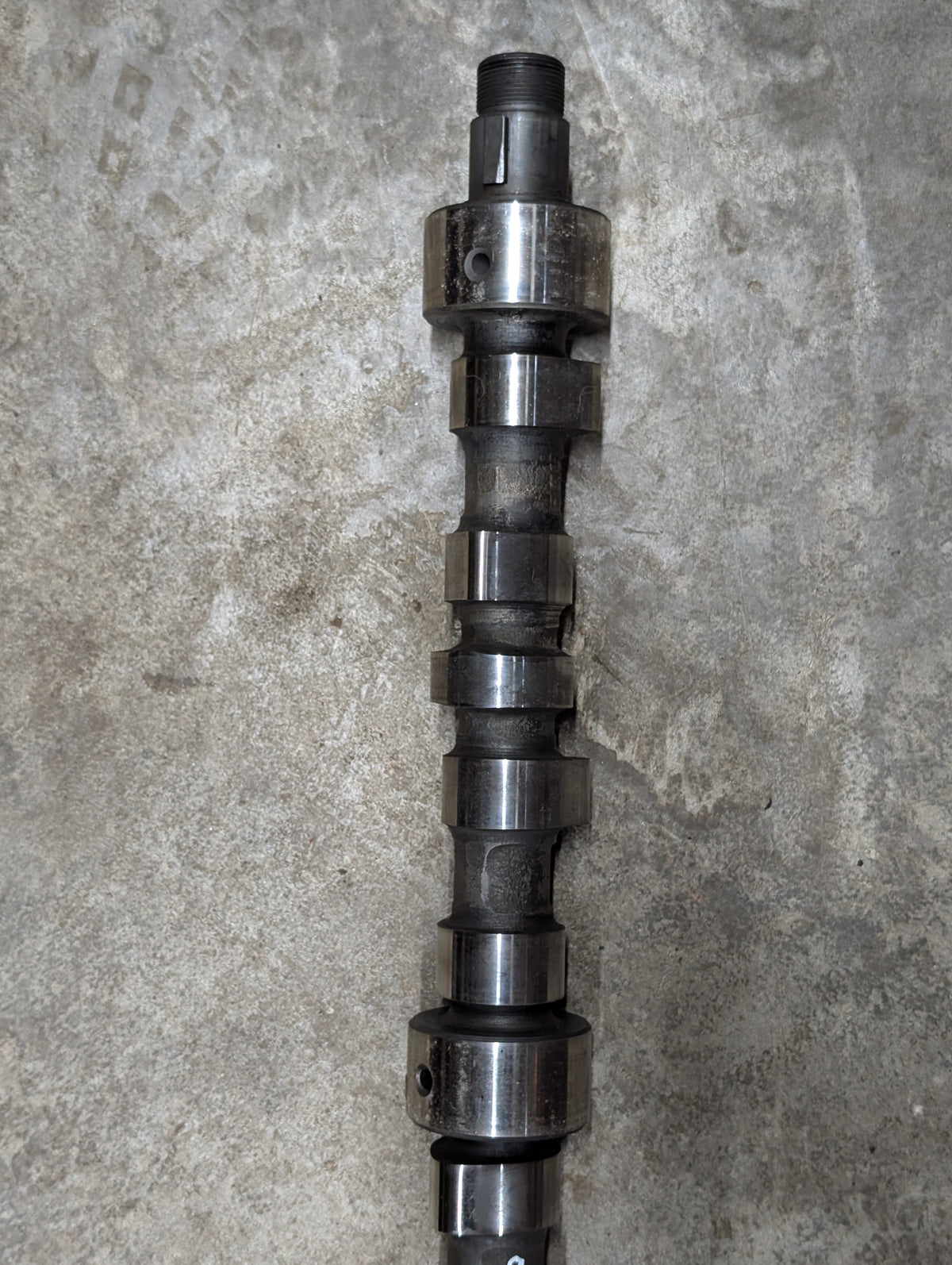 Camshaft IH International 367229R1 REFURBISHED