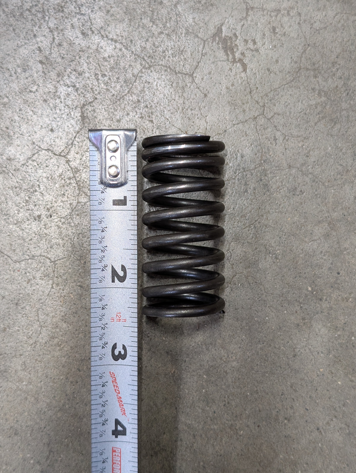 Inner Intake Valve Spring IH International 62264VA USED