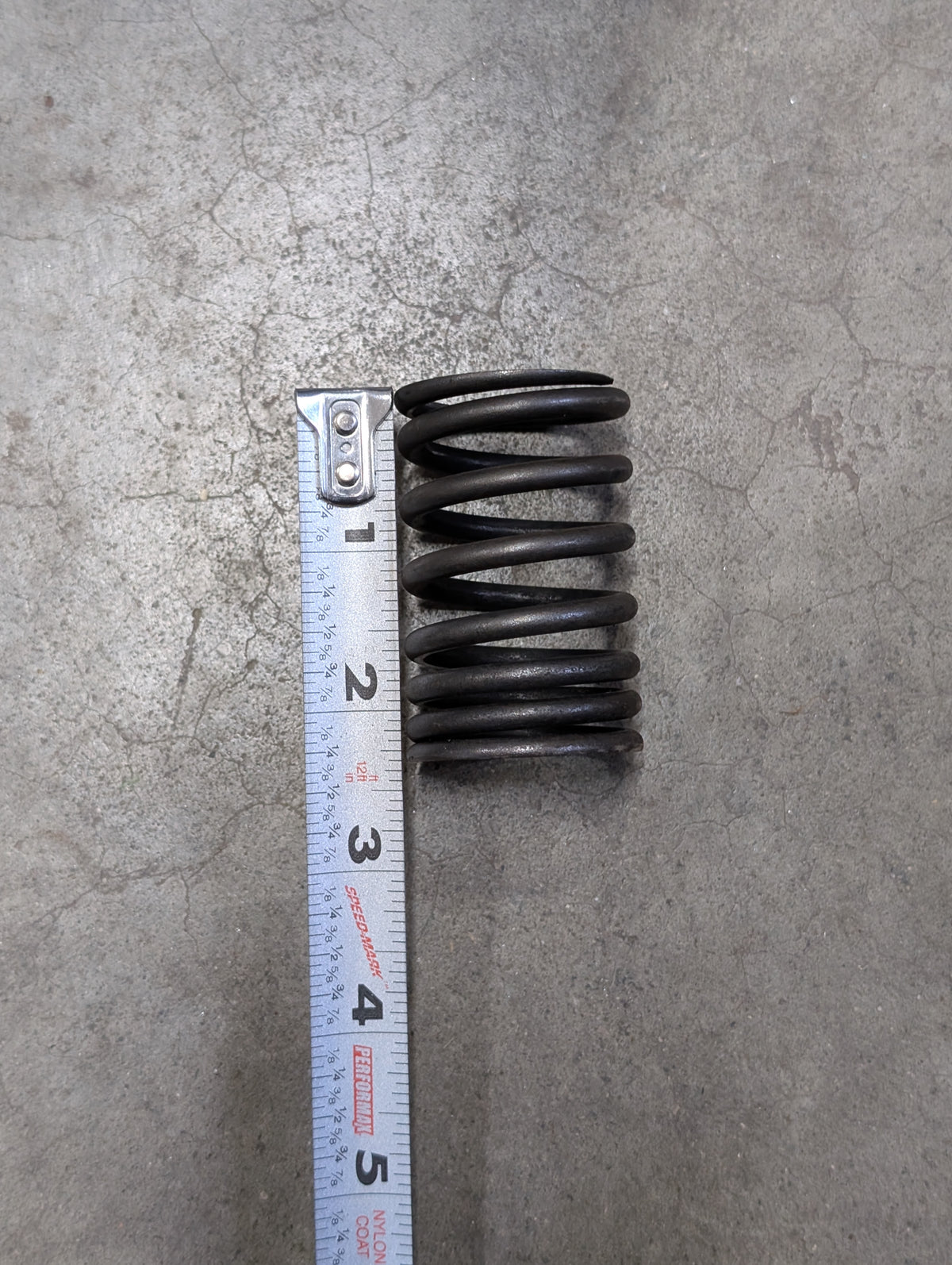 Outer Exhaust Valve Spring IH International 160908R1 USED