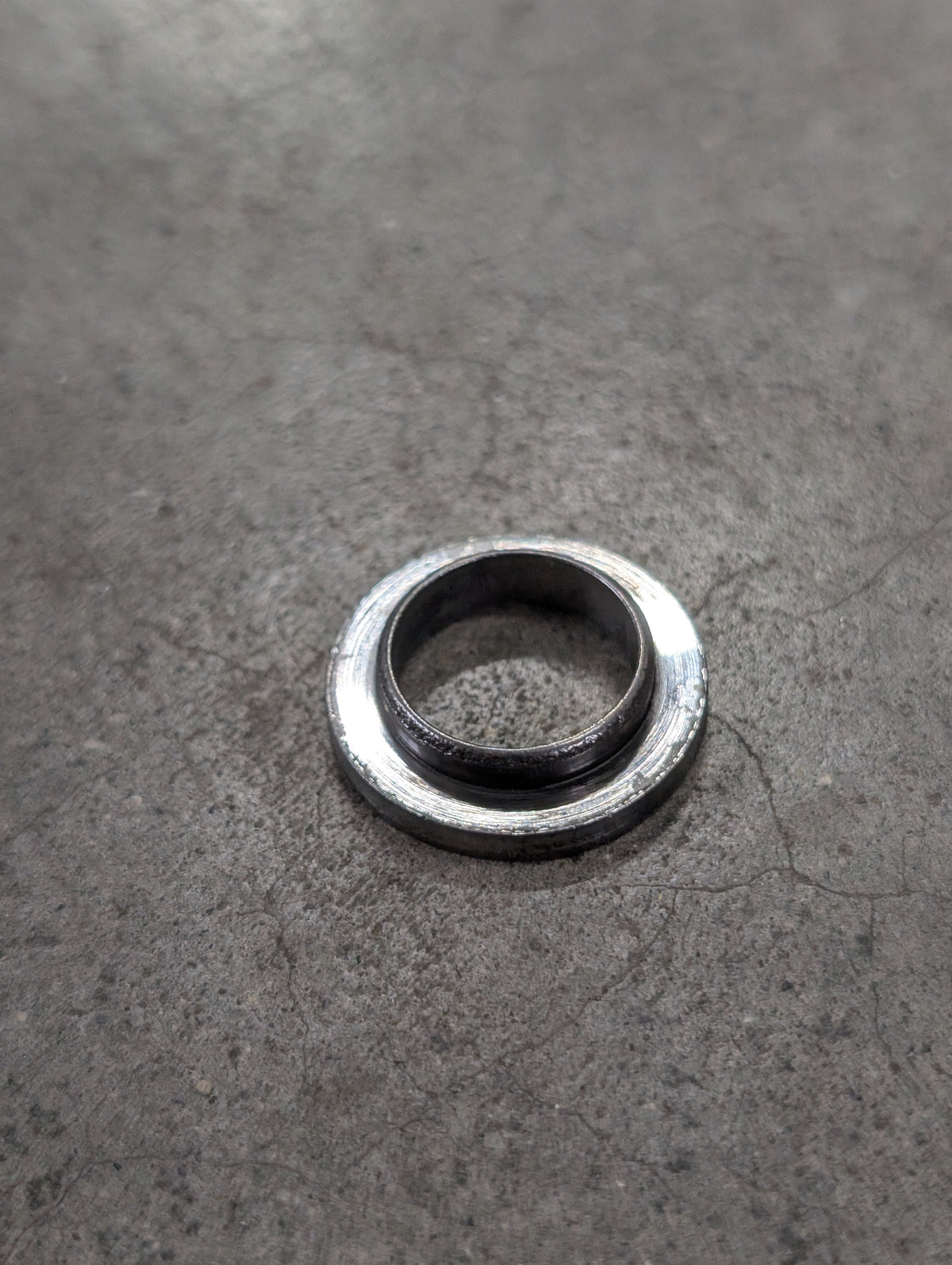 Valve Spring Spacer IH International 341284R1 USED