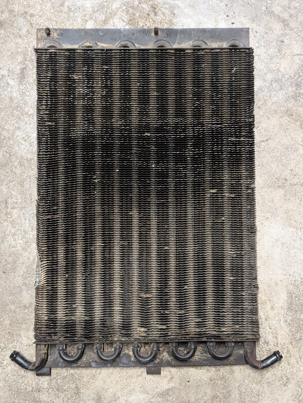 Hydraulic Oil Cooler IH International 388419R91 USED
