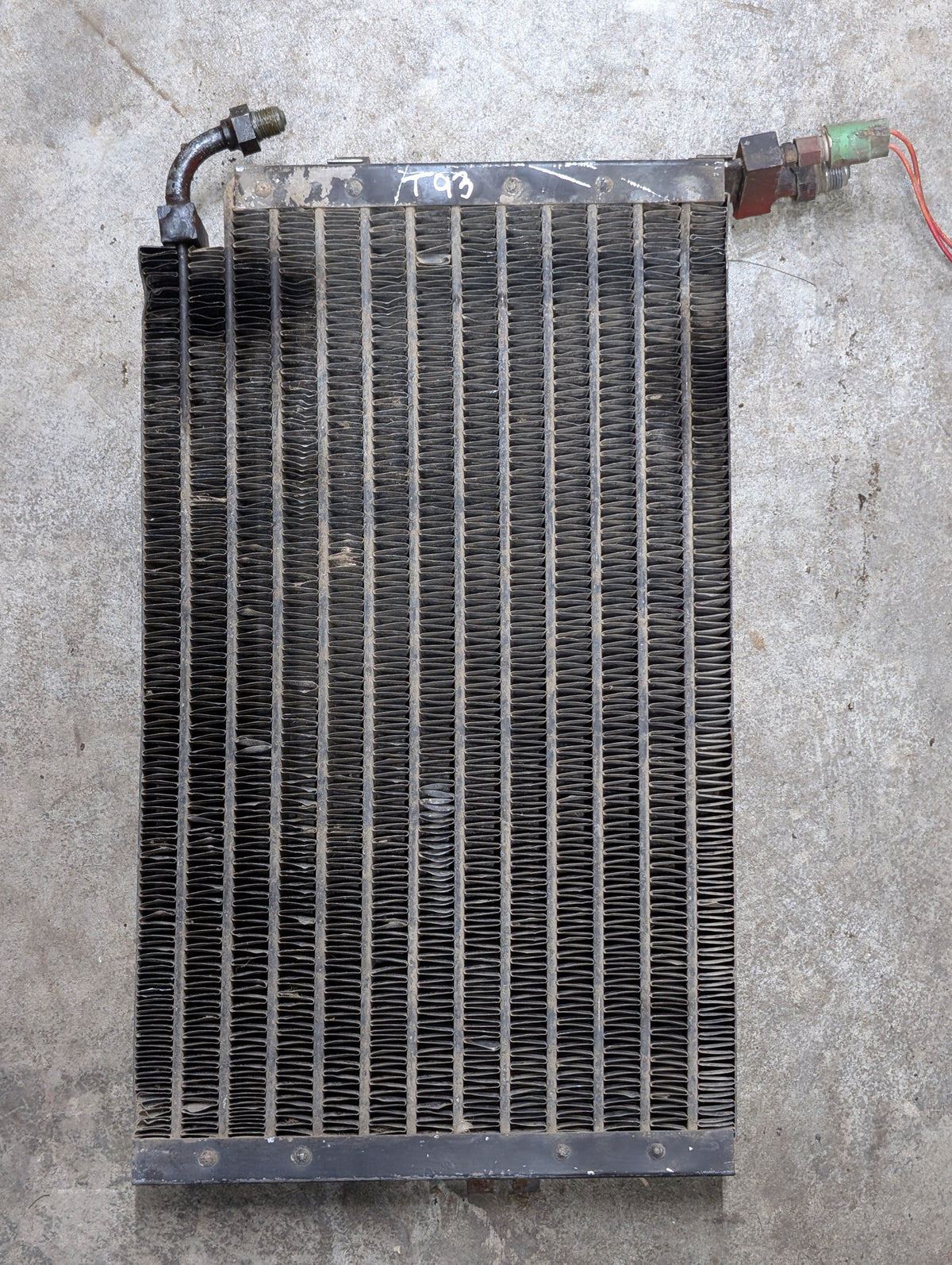AC Condenser IH International 109284C1 USED