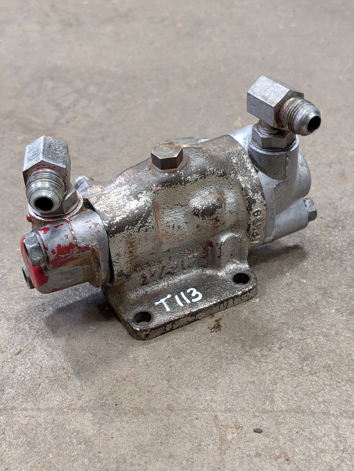 Power Steering Pilot Valve IH International 527492R91 396726R91 USED