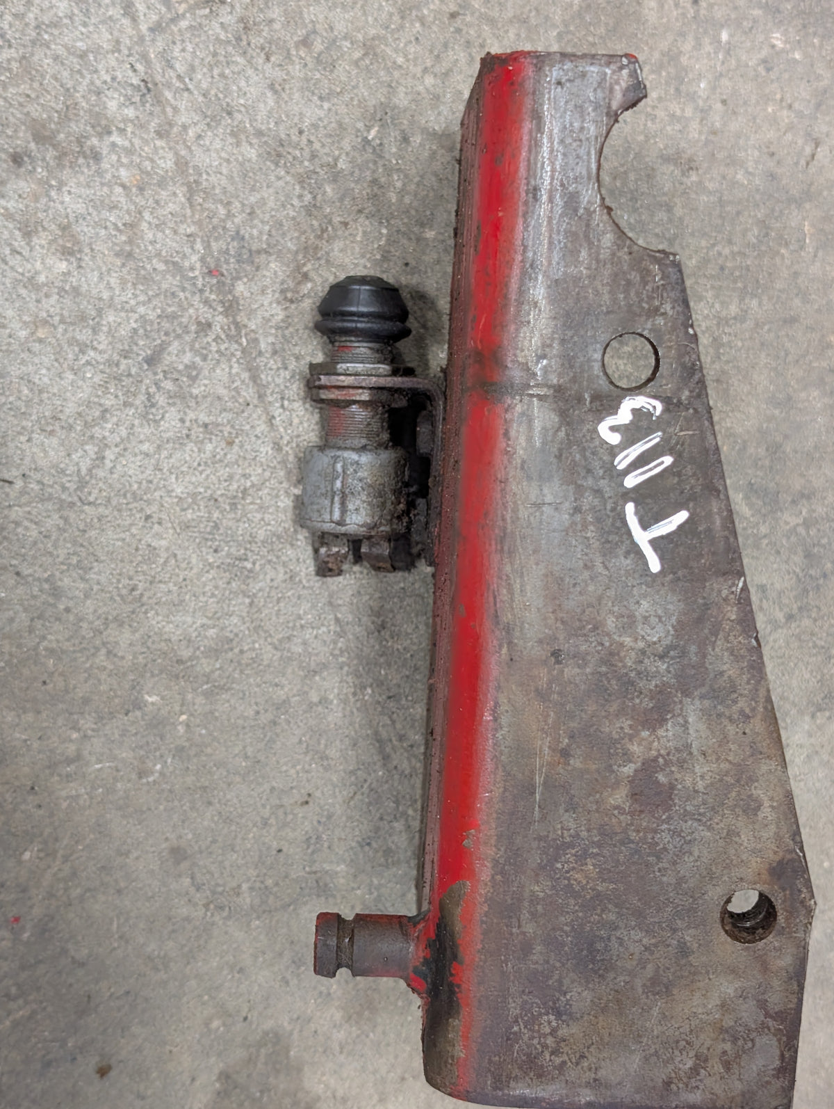 Foot n Inch Pedal Bracket IH International 398760R1 USED