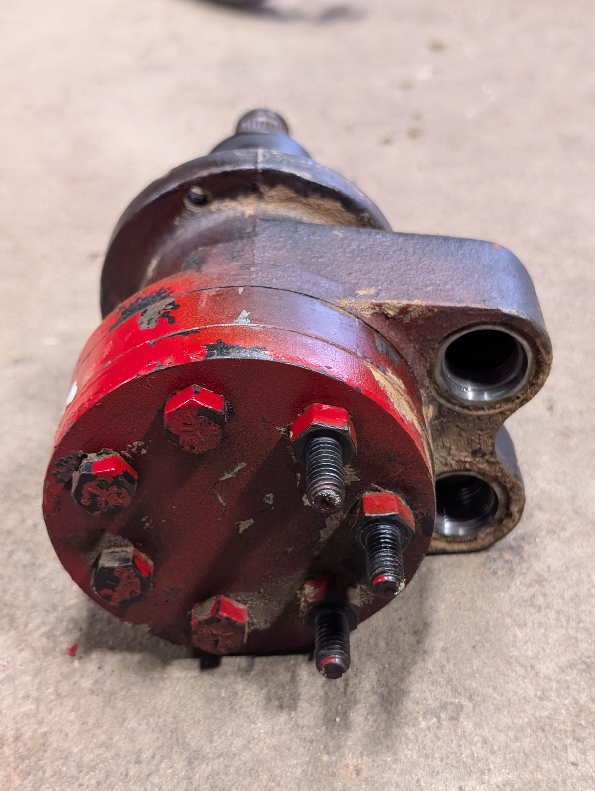 Power Steering Hand Pump IH International 388407R93 USED