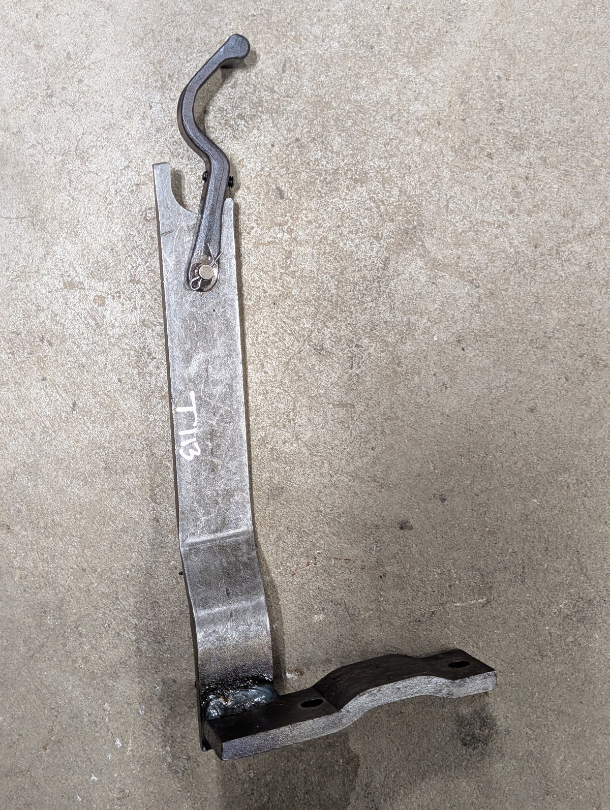 Lower Sensing Arm IH International 390849R11 USED