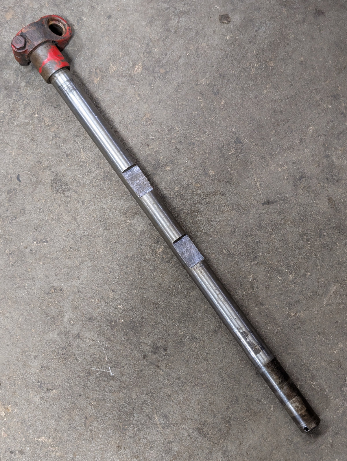 Brake Pedal Shaft IH International 400383R1 388275R1 USED