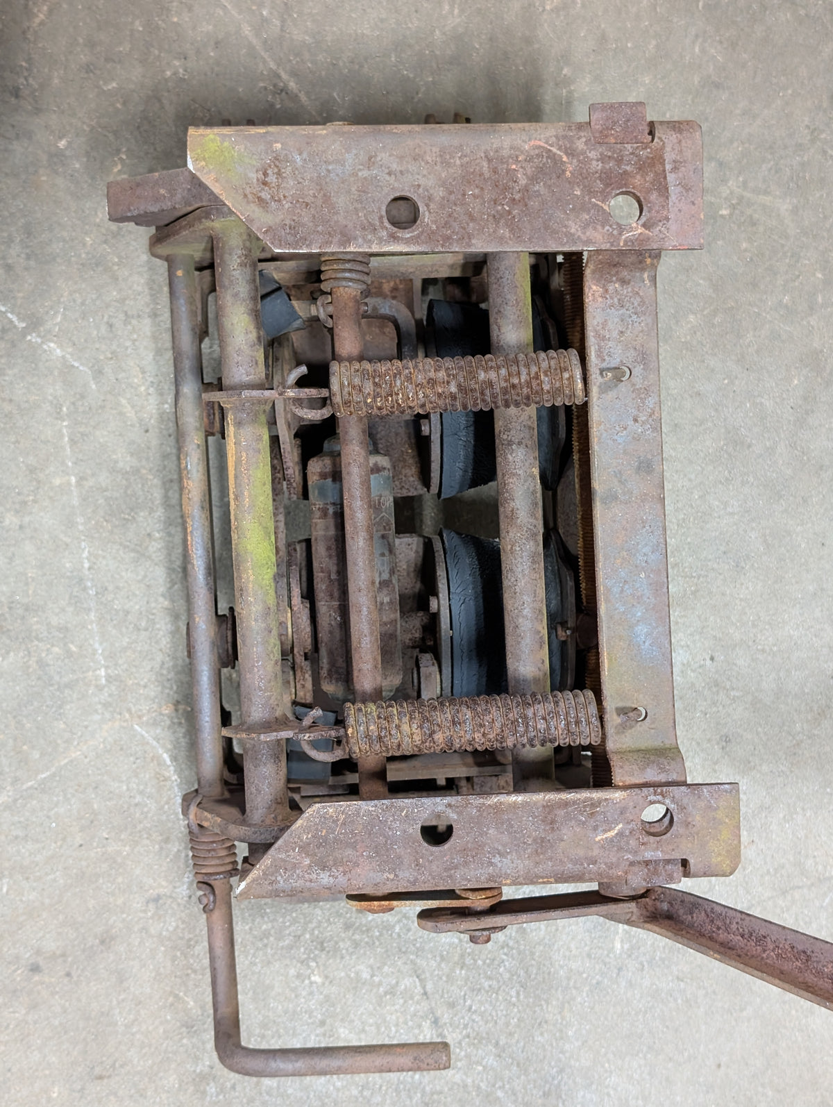 Mechanical Seat Suspension IH International 379319R93 USED