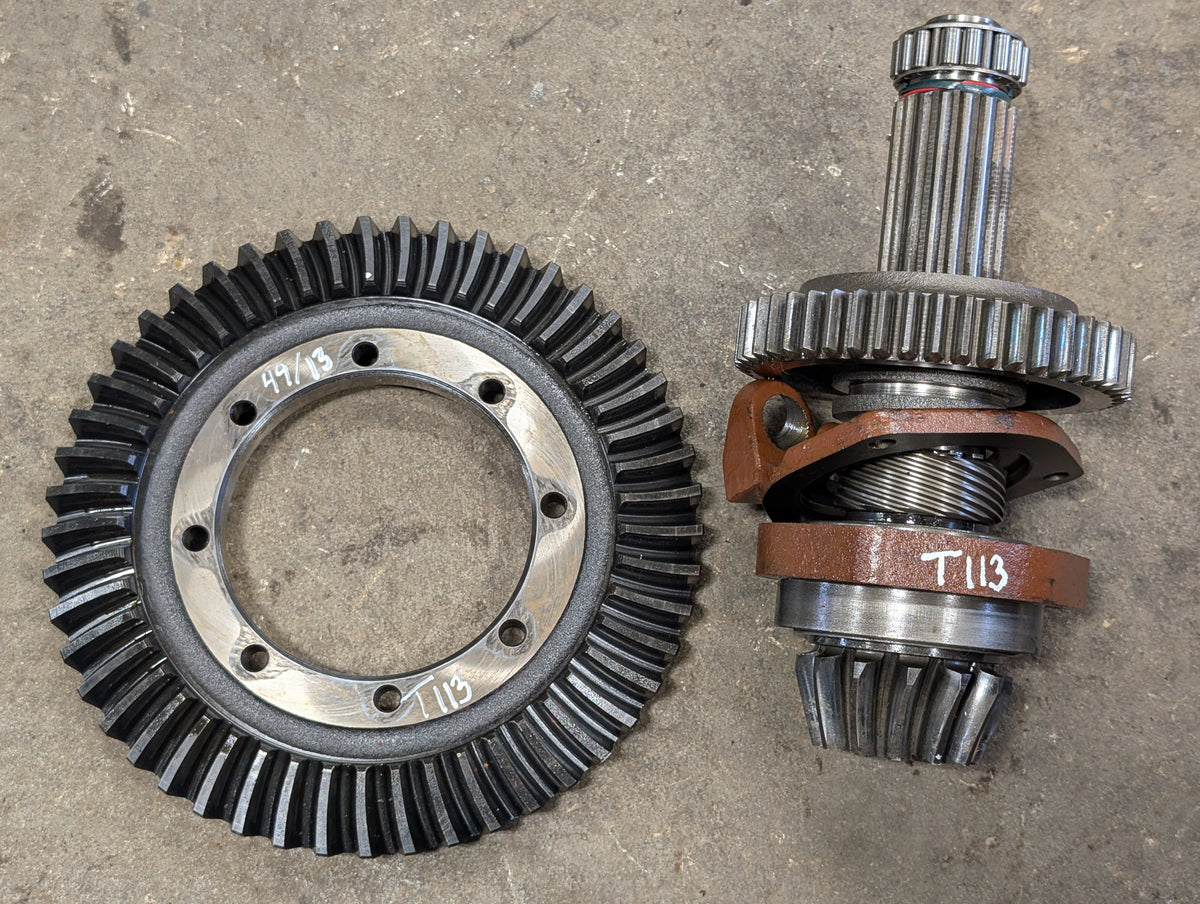 Ring & Pinion IH International 396710R1 396733R1 USED