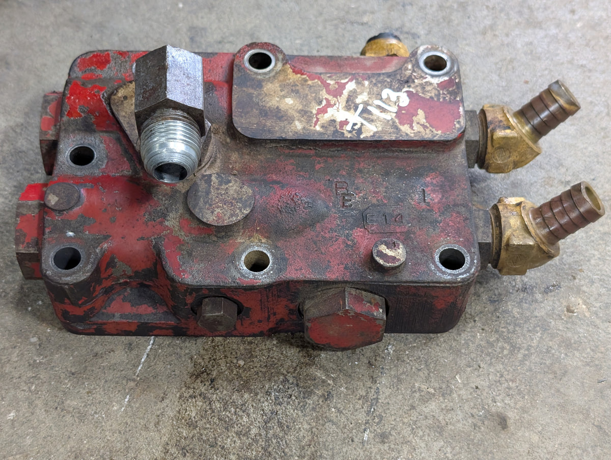Multi Valve Body IH International 539447R91 USED