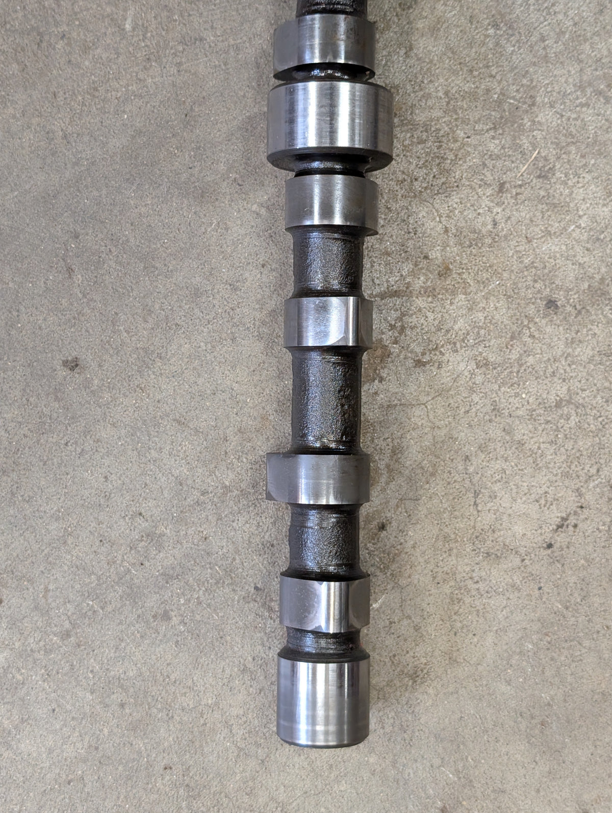 Camshaft IH International 367229R1 USED