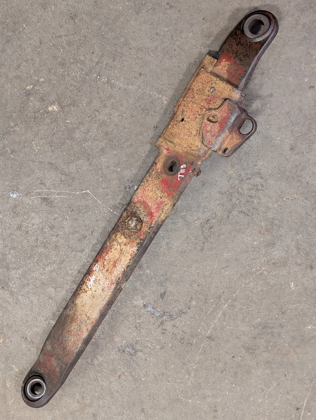 Right Lower 3 Point Hitch Arm IH International 398244R91 380995R92 USED