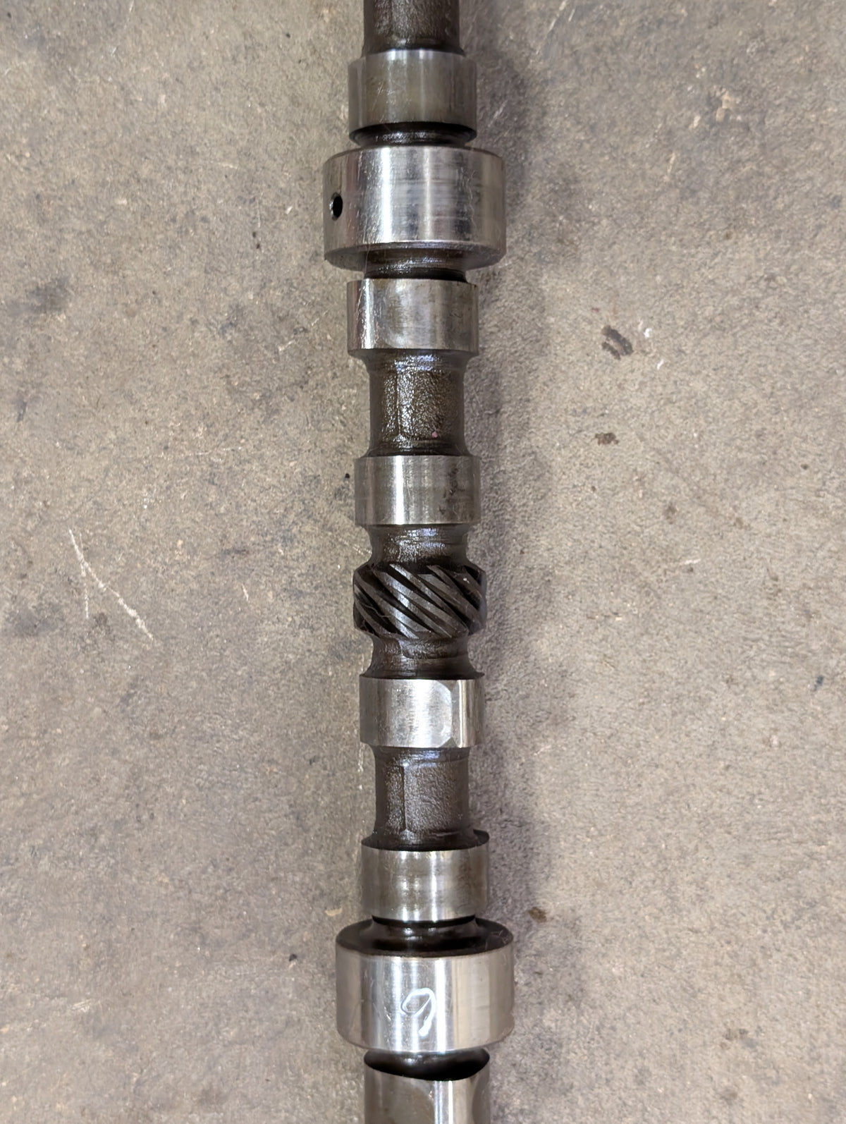 Camshaft IH International 367229R1 USED