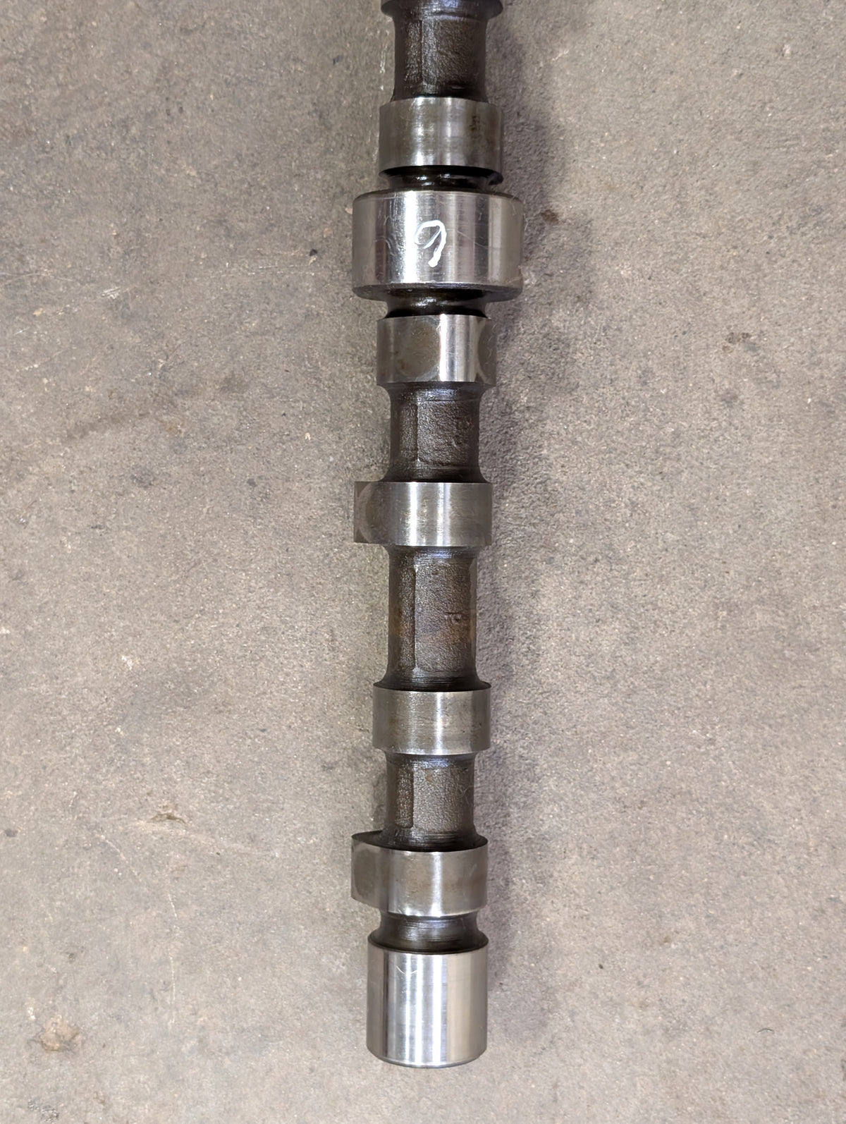 Camshaft IH International 367229R1 USED
