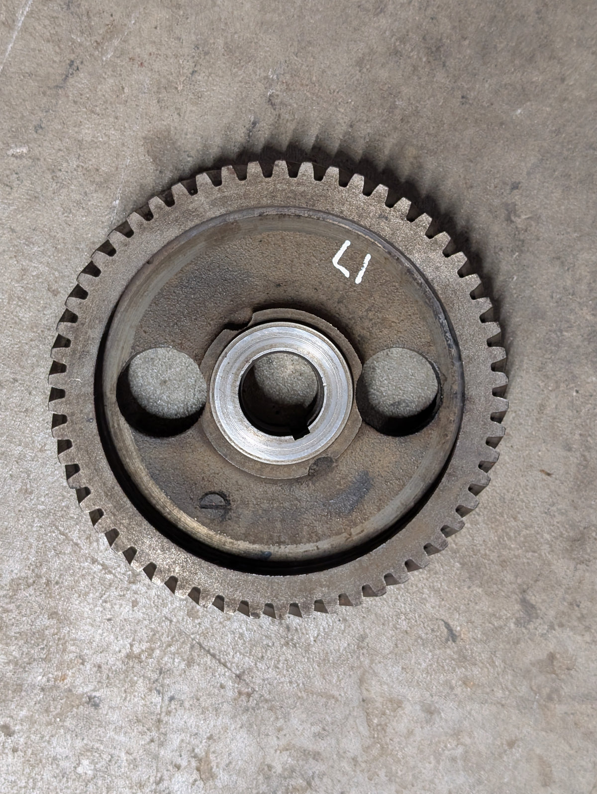 Camshaft Gear IH International 367240R1 312500R1 USED