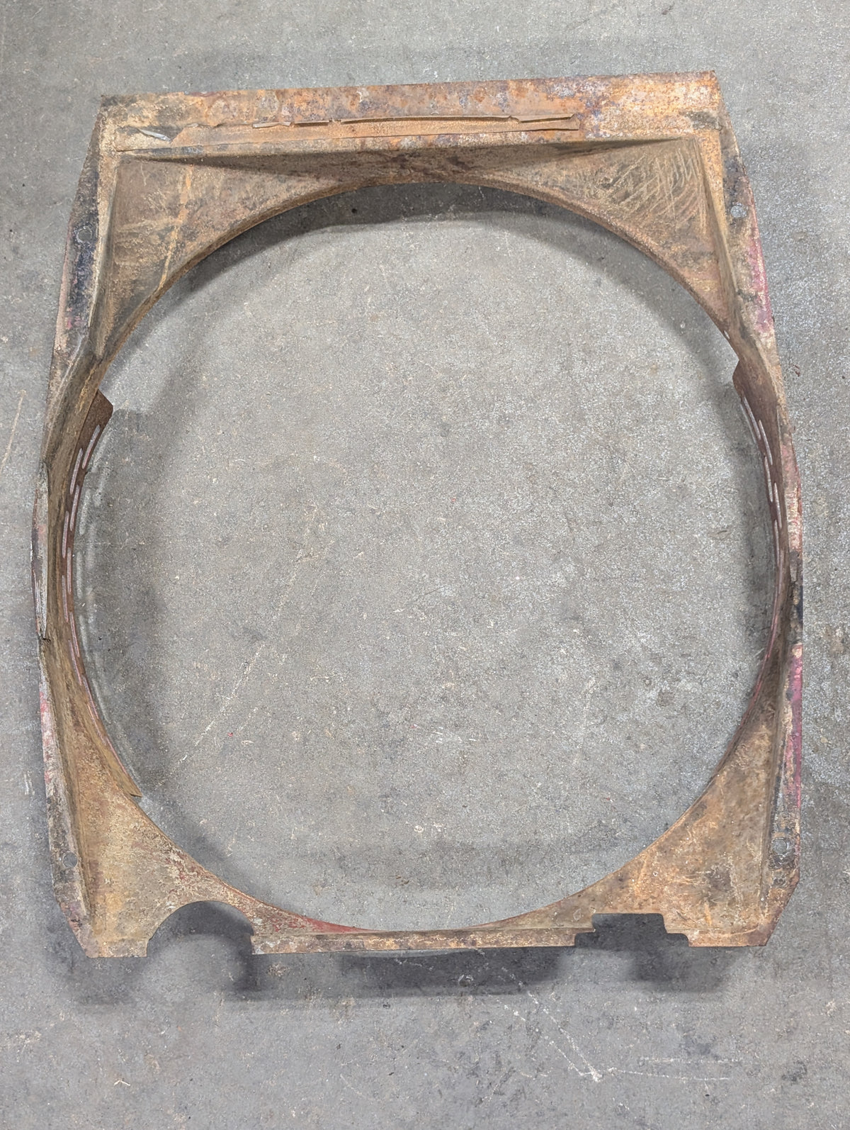 Fan Shroud IH International 4006119R1 USED