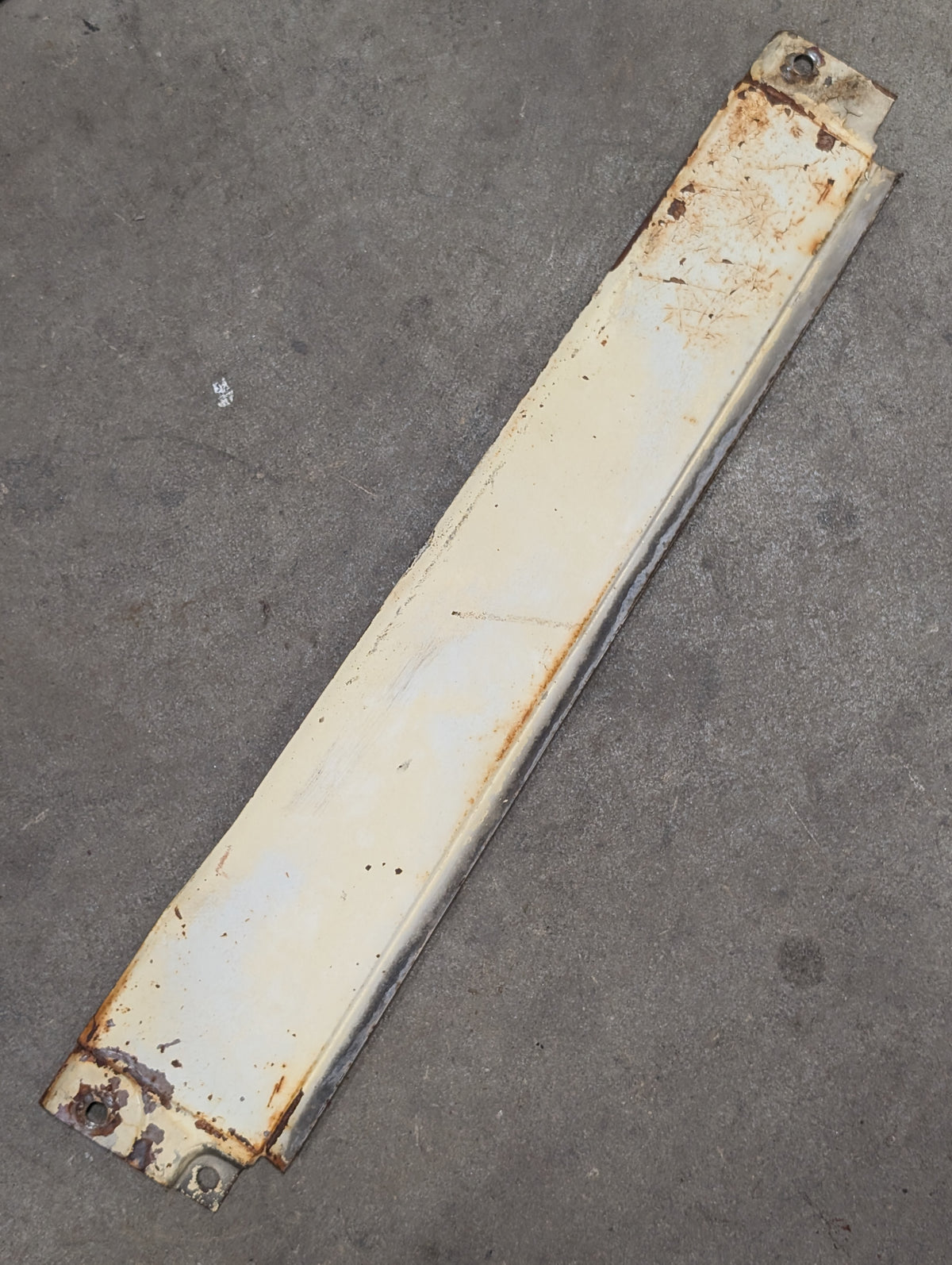 Left Rear Hood Side Panel IH International 406677R1 USED