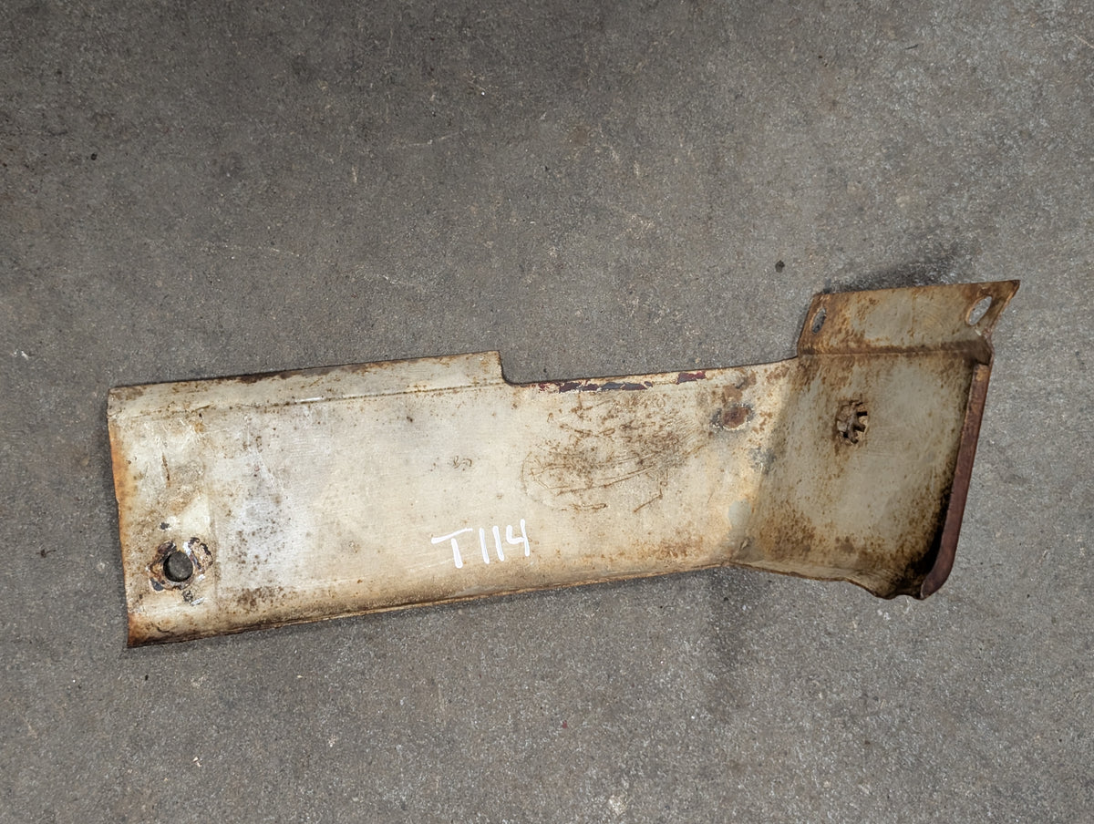 Right Steering Support Housing IH International 527261R1 USED