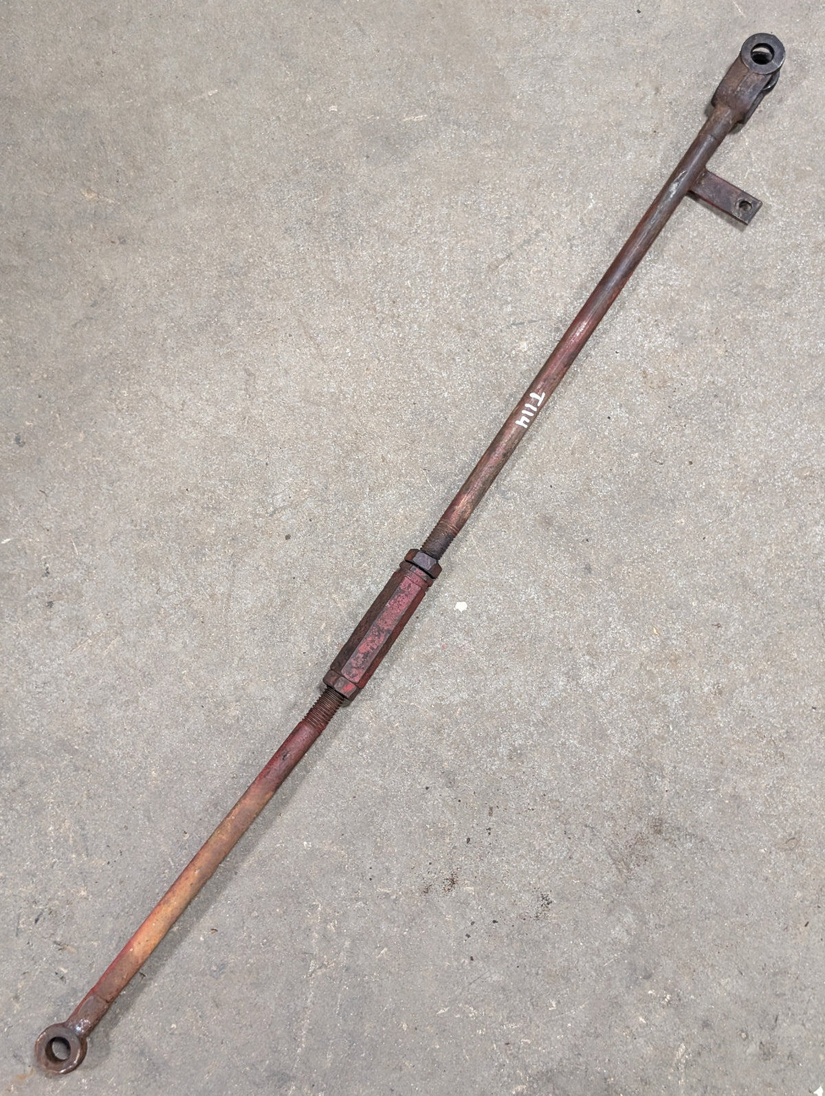 Clutch Rod IH International 380178R11 384248R1 383192R11 USED