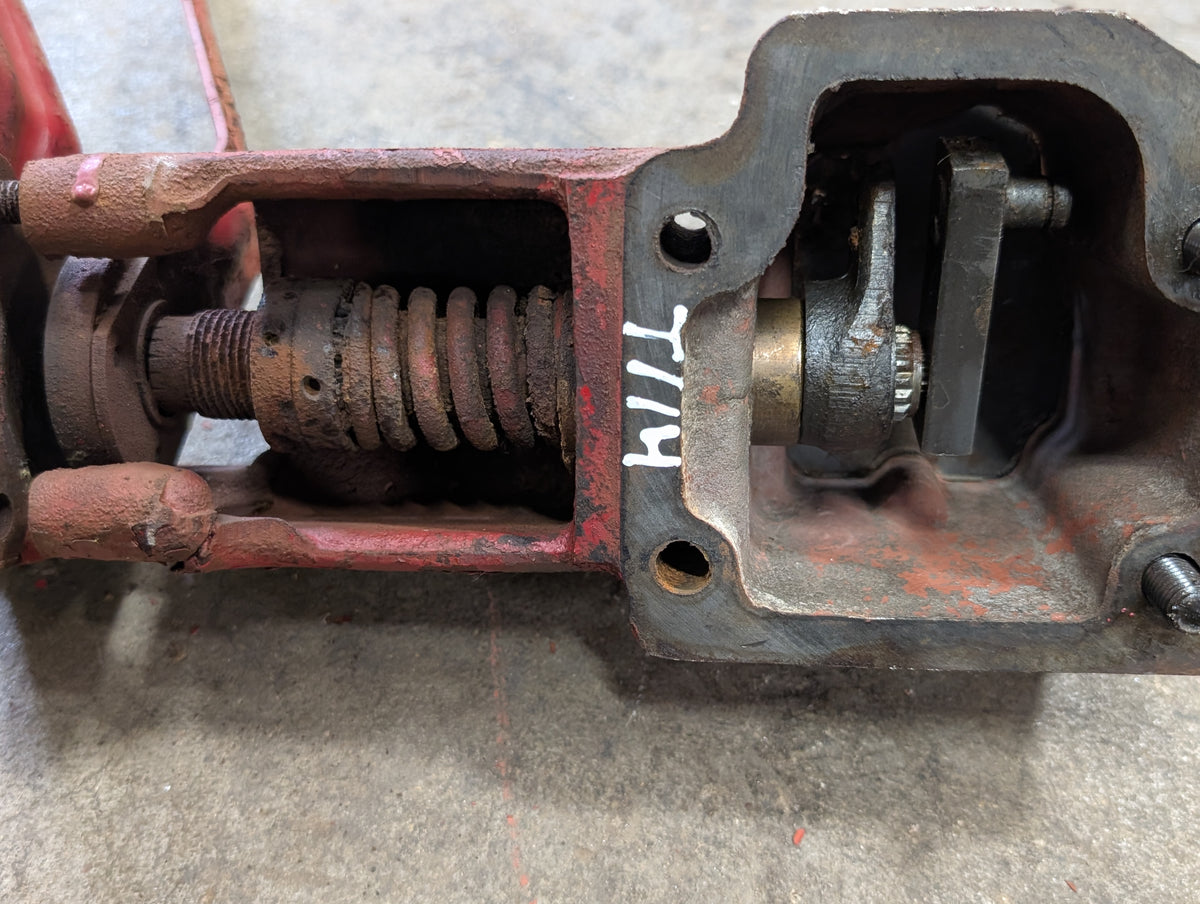 Draft Control Assembly IH International 382792R11 398355R1 398357R1 USED