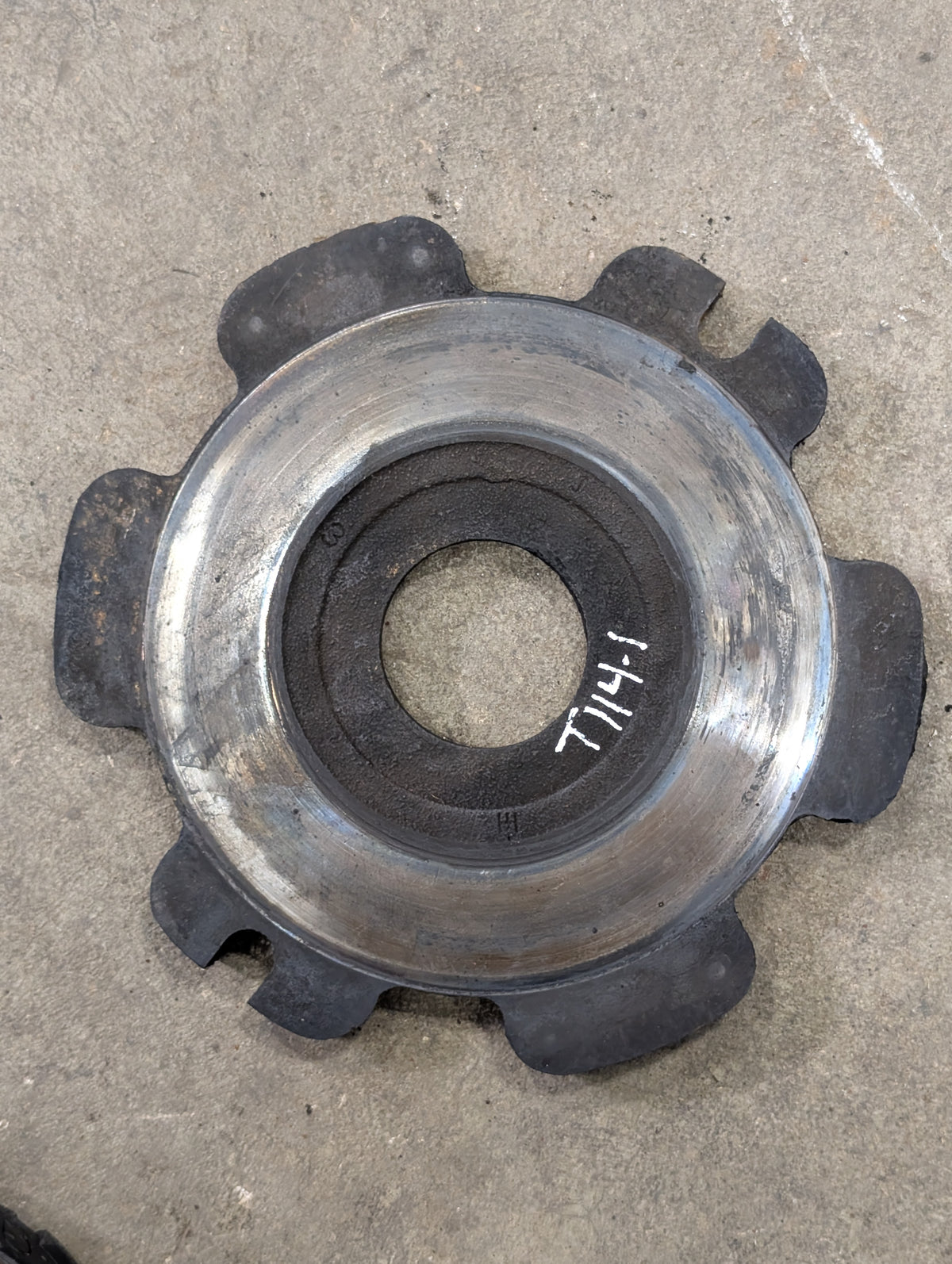 Primary Brake Plate IH International 527444R1 USED