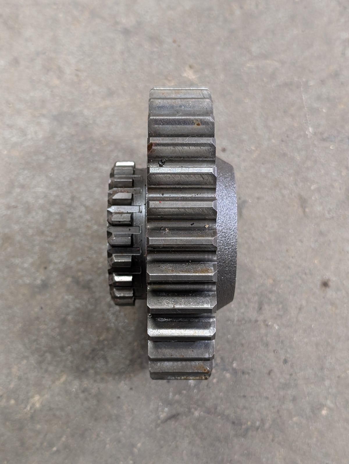 Reverse Idler Gear IH International 393523R1 USED