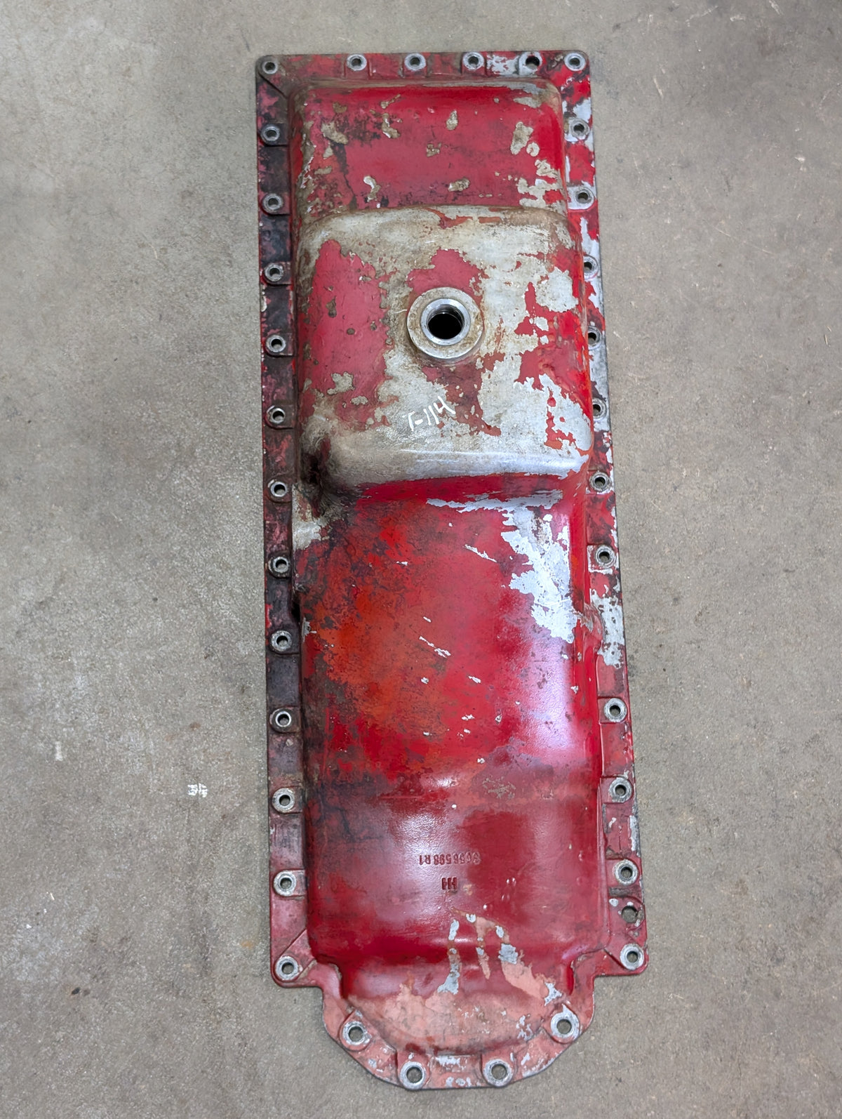 Engine Oil Pan IH International 3056598R1 USED