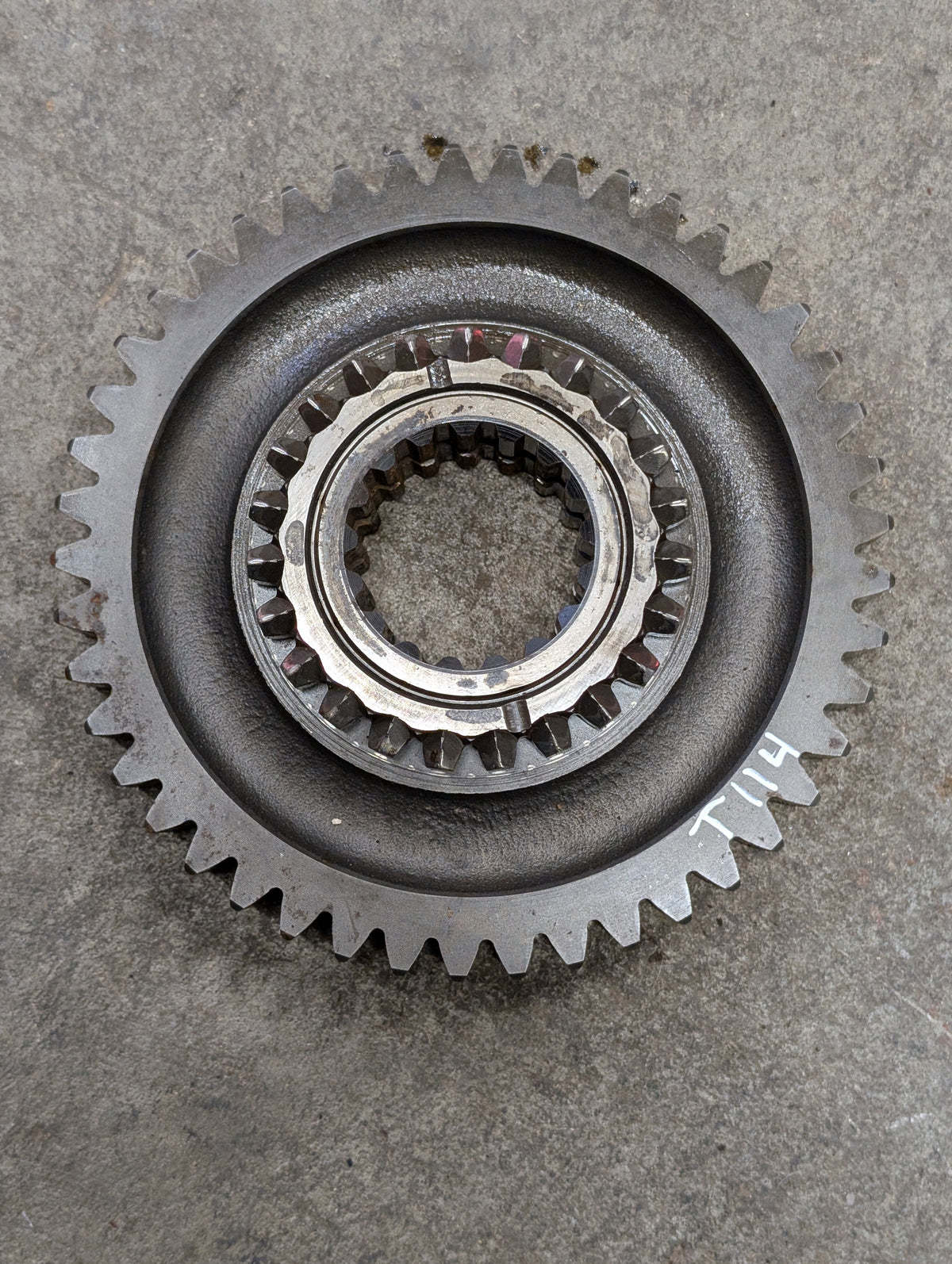 Hi-Lo Driven Gear IH International 528683R11 USED