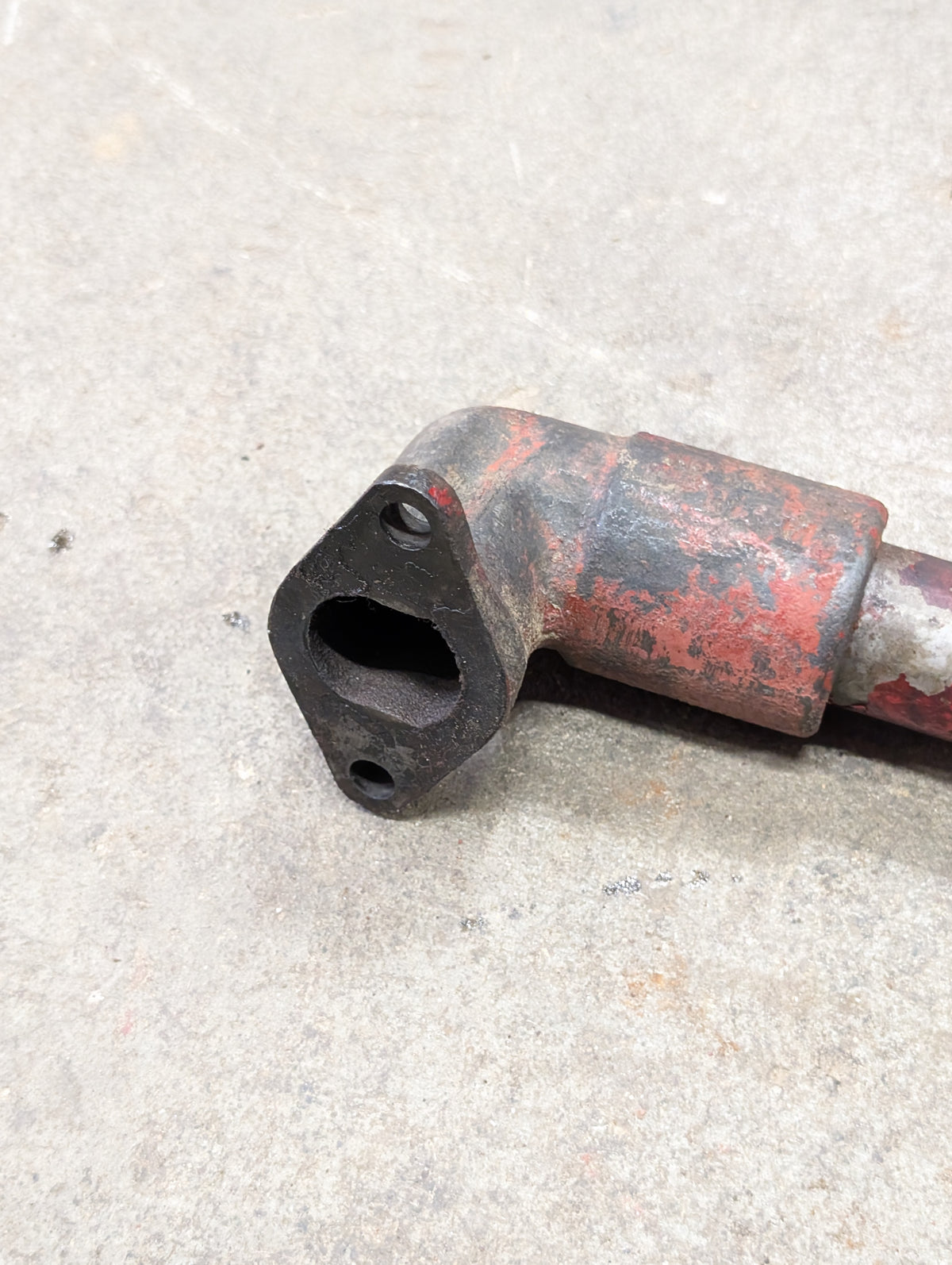 Engine Oil Filler Neck IH International 3055986R11 USED
