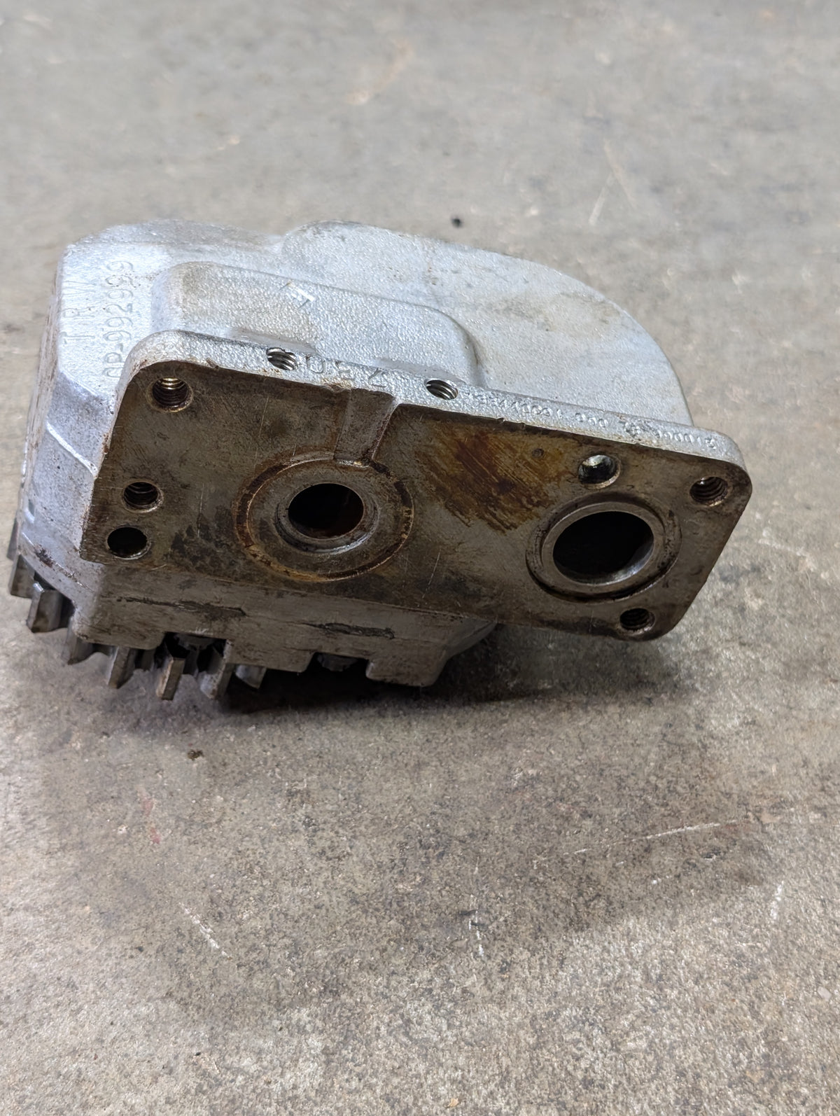 Cessna 9GPM Hydraulic Pump IH International 527397R92 391353R92 USED