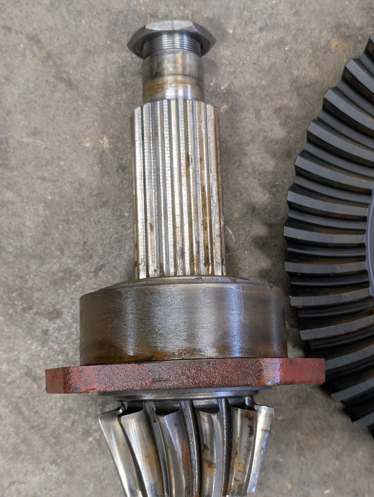 Ring & Pinion IH International 395828R91 395013R1 USED