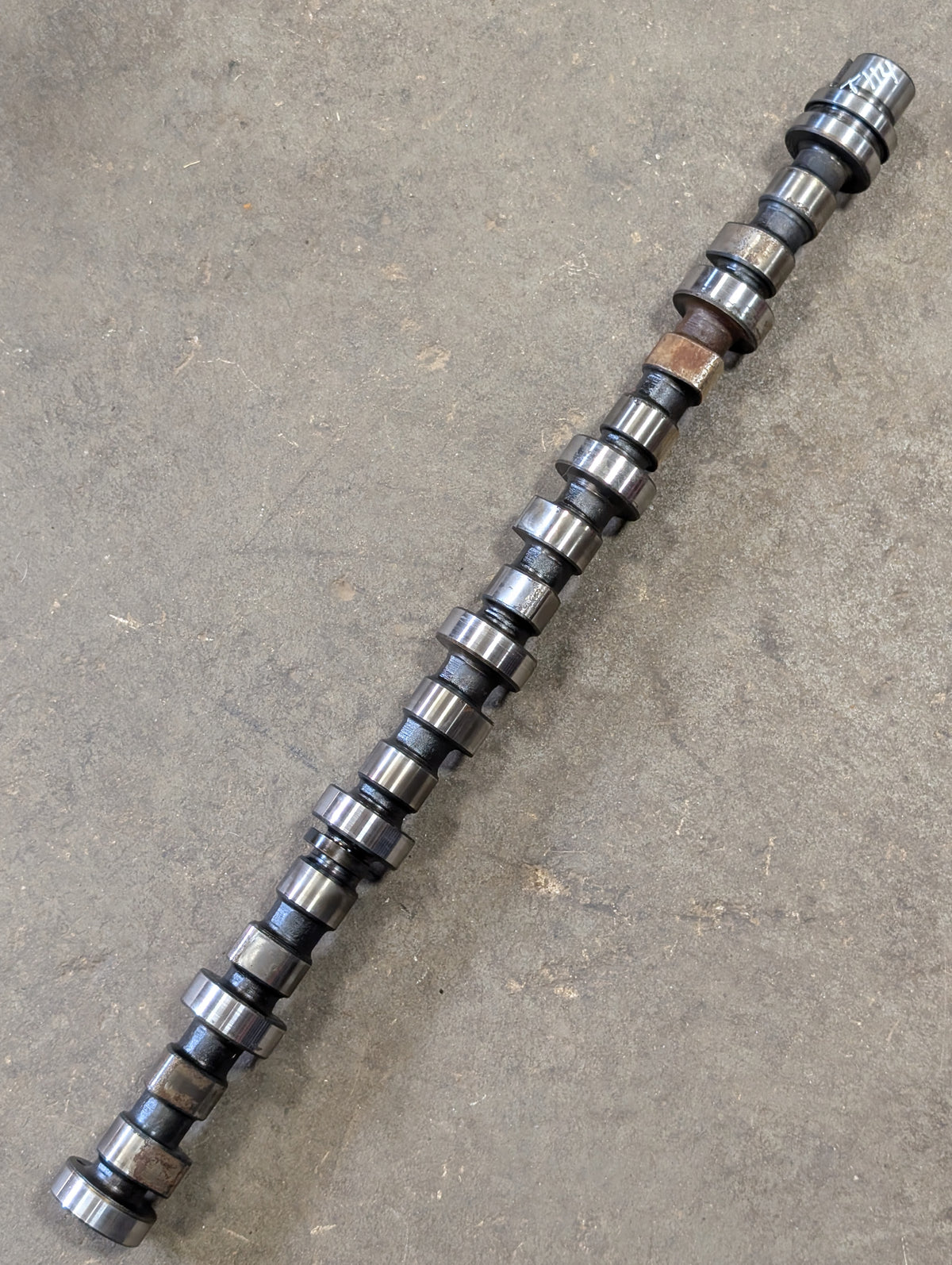 Camshaft IH International 3228253R1 USED