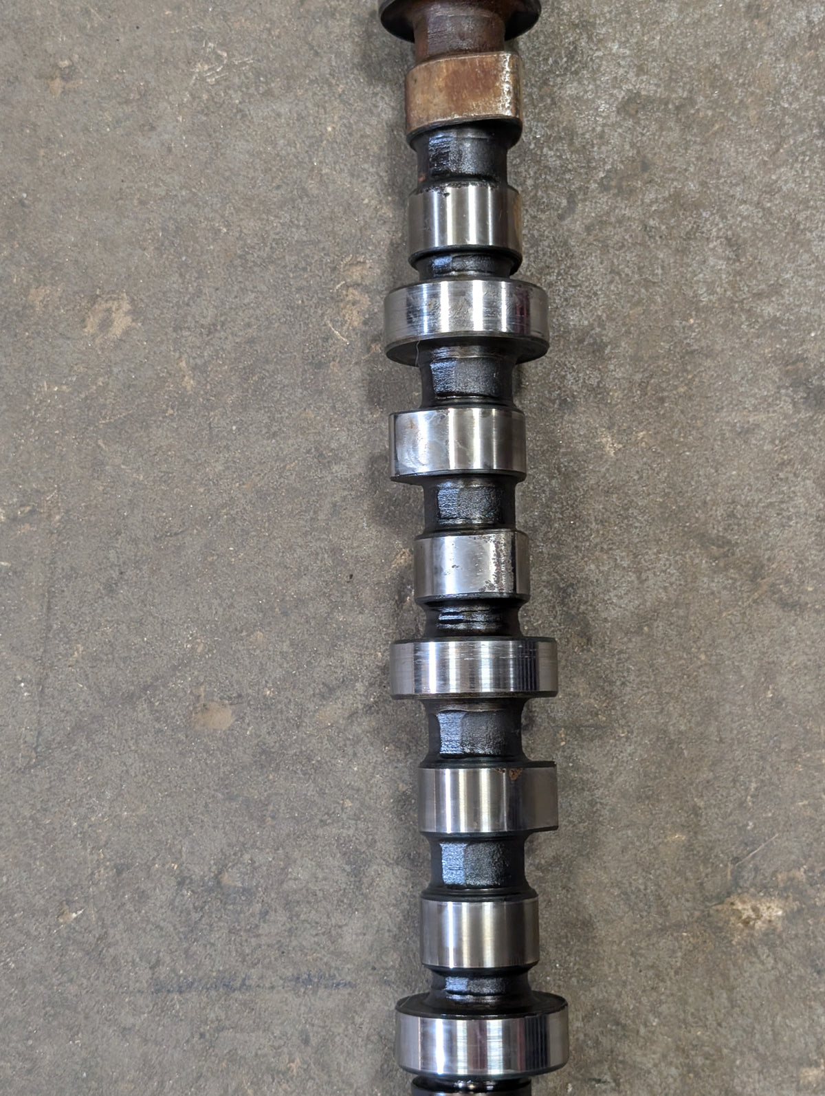 Camshaft IH International 3228253R1 USED