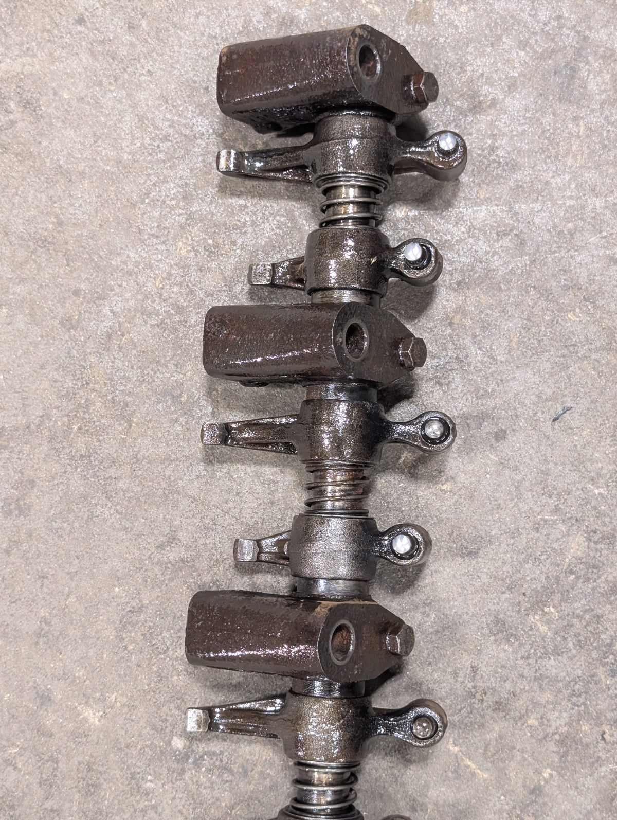 Rocker Arm Assembly IH International 3055071R31 3132292R91 3132293R91 3055077R6 USED