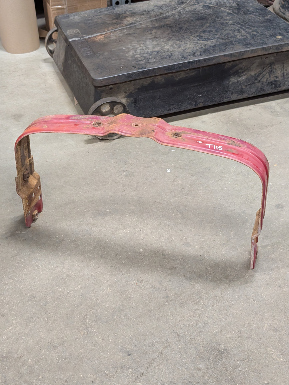 Rear Hood Frame Support IH International 395280R92 USED