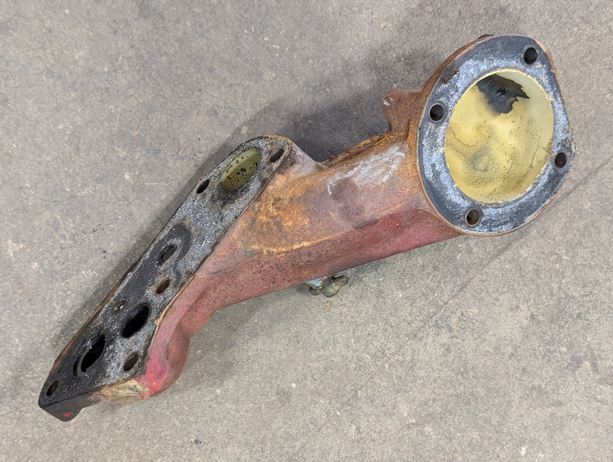 Rear Oil Cooler Header IH International 607263C1 USED