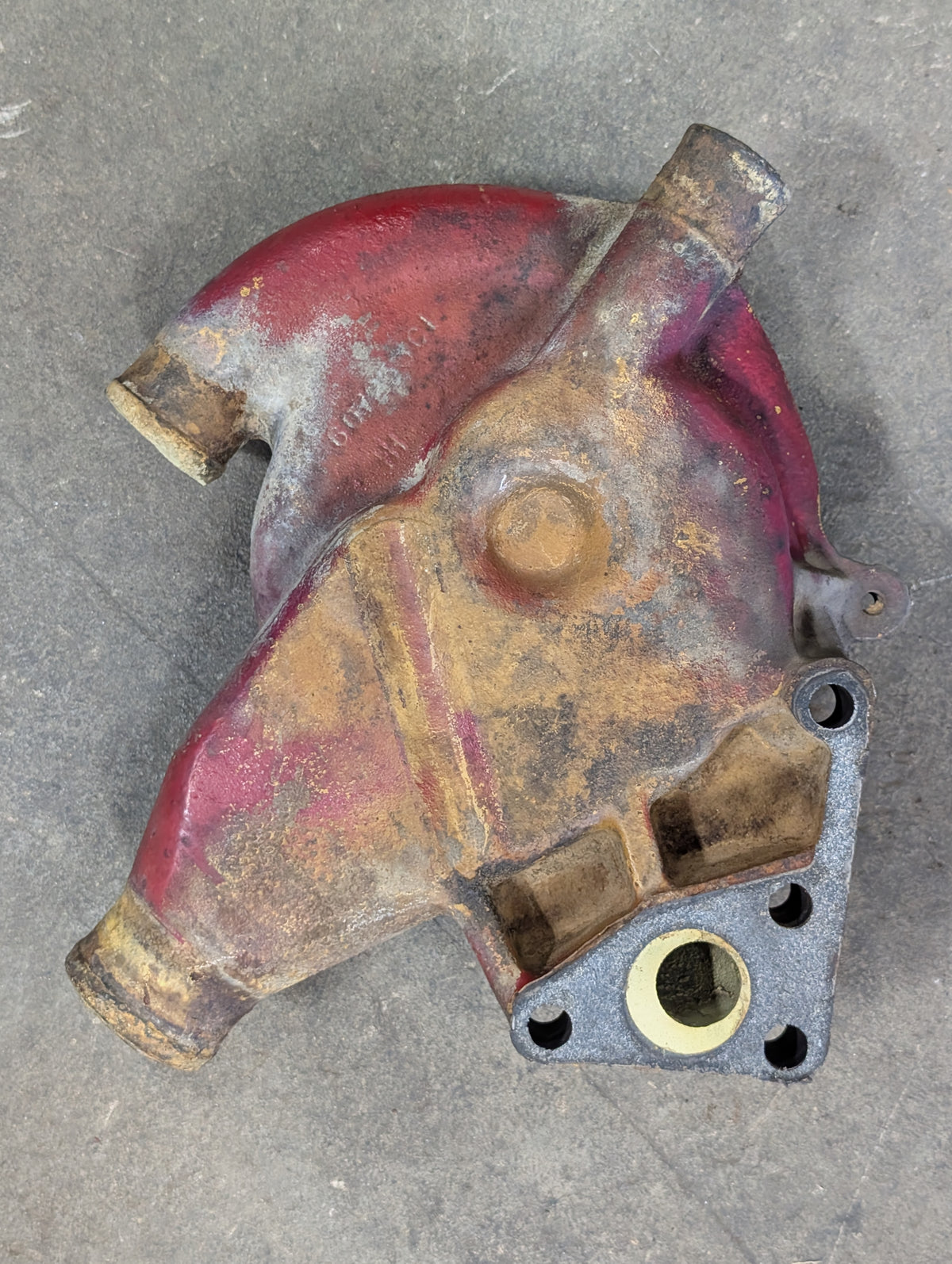 Water Pump Body IH International 607253C11 USED