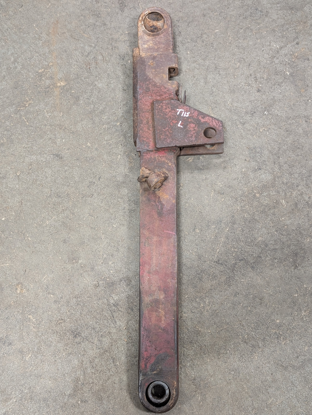 Cat 2 Left Lower Link Hitch Arm IH International 398251R92 398371R11 USED